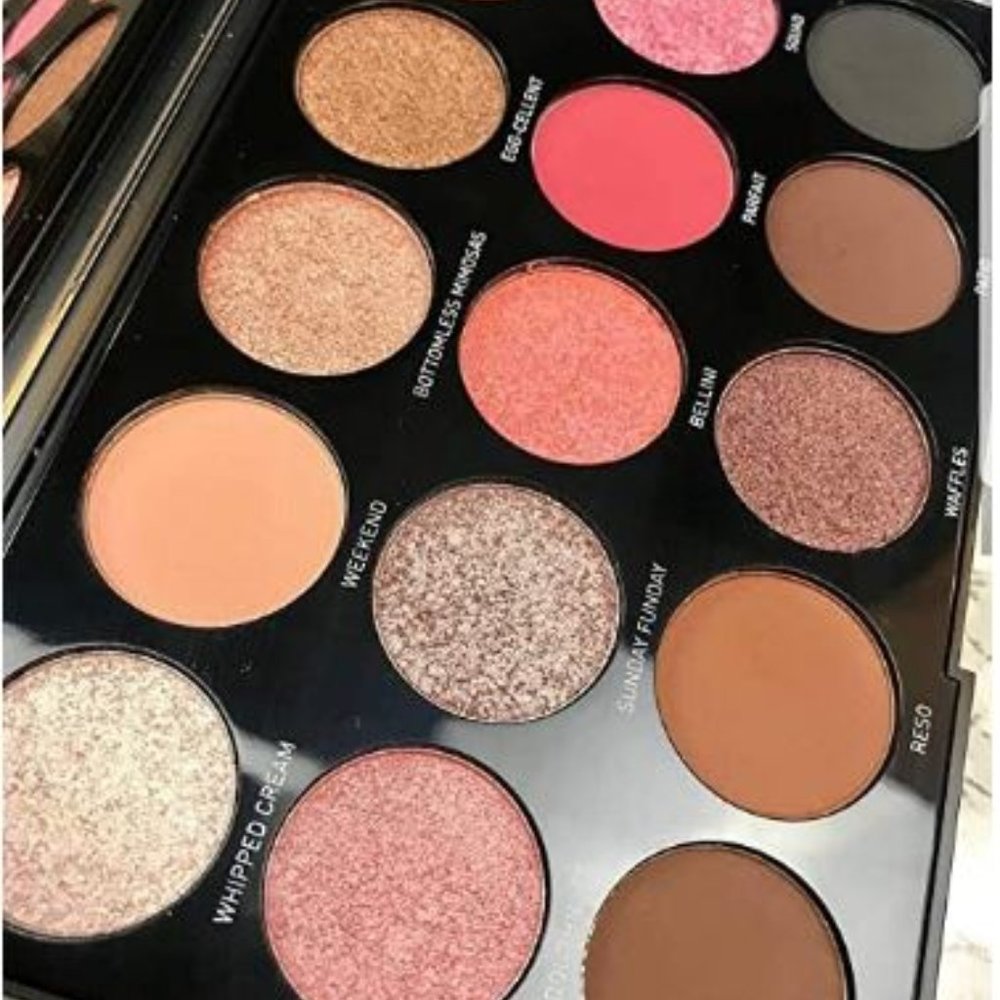 Morphe Eyeshadow Pallette Brunch Babe 15B NEW